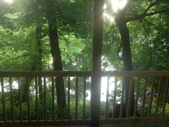 Photo - 800 Mohrsville Rd