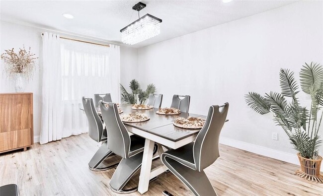 Photo - 6220 Interbay Ave