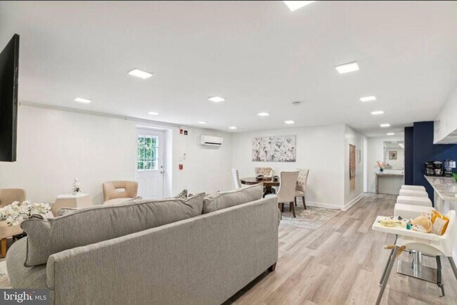 Photo - 311 Old Rodgers Rd