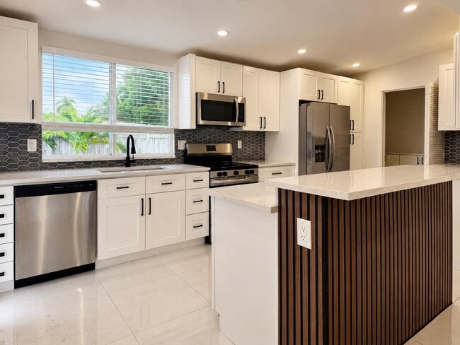 Photo - 345 Pinehurst Rd