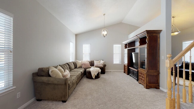 Photo - 4058 Valderrama