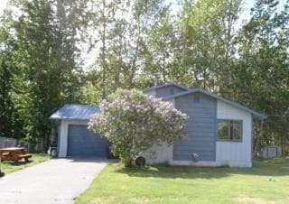 Photo - 208 N Oscar St