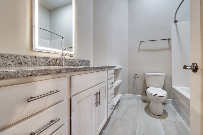 Photo - 10 Walnut Alley