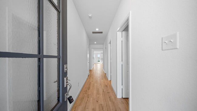 Photo - 7211 Greenbriar Bnd Ct