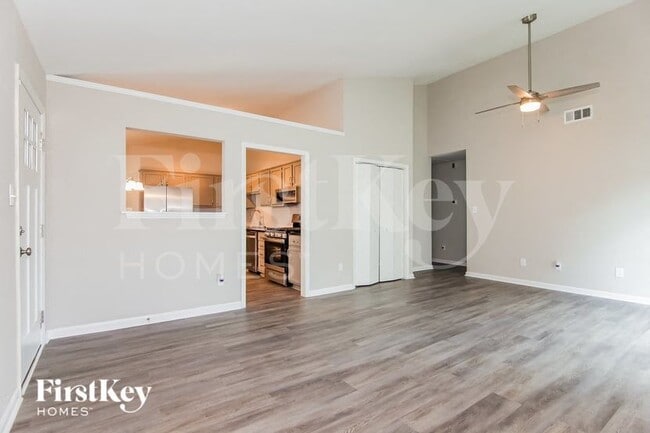Photo - 1320 Eagles Landing Dr
