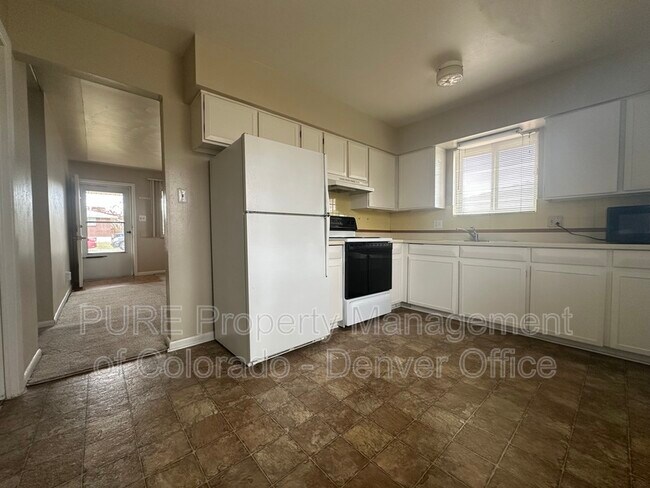 Photo - 160 S Cody Ct