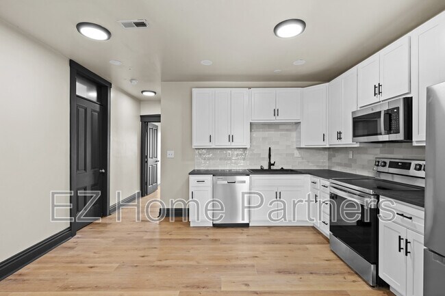 Photo - 2317 Indiana Ave