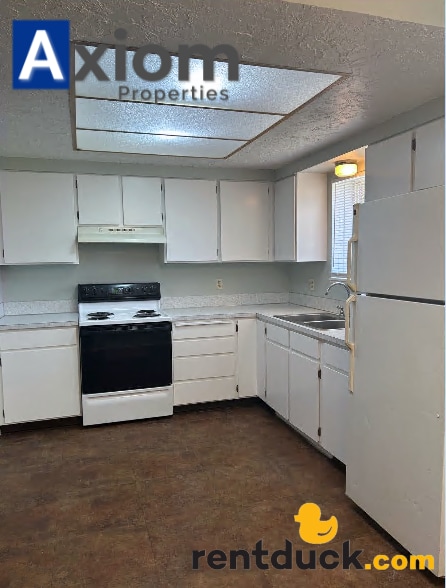 Photo - 674 W Cedar St Unidad 4