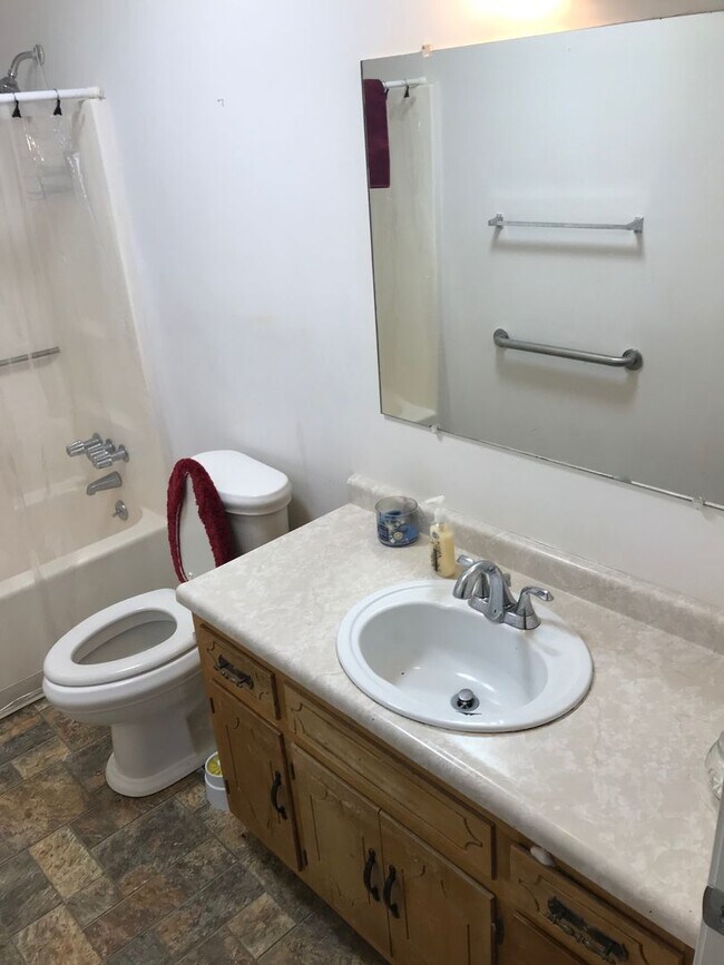 Photo - 115-117 Dement St Unit Dement St 117