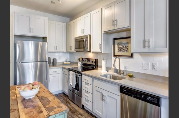 Building Photo - Oyster Park Rental