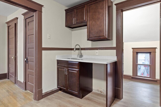 Photo - 4960 S Packard Ave