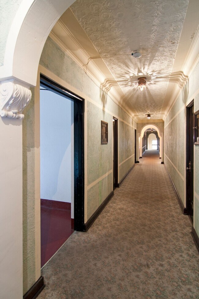 Photo - 3305 Fremont Ave S