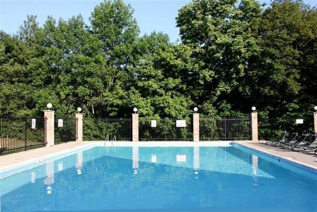 Photo - Stafford Pointe