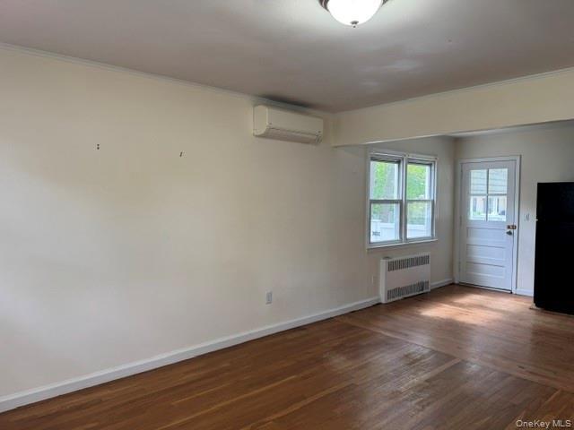 Photo - 563 N Delaware Ave