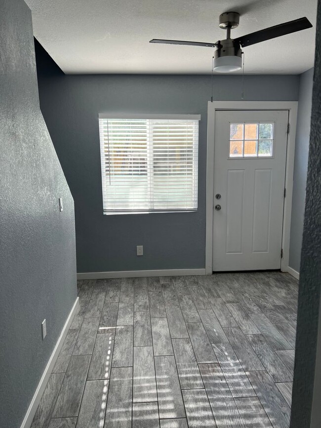 Photo - NEWLY REMODELED UNIT IN SURPRISE WITH BACK YARD