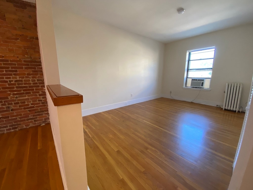Photo - 210 Hemenway St Unidad 3c Rental