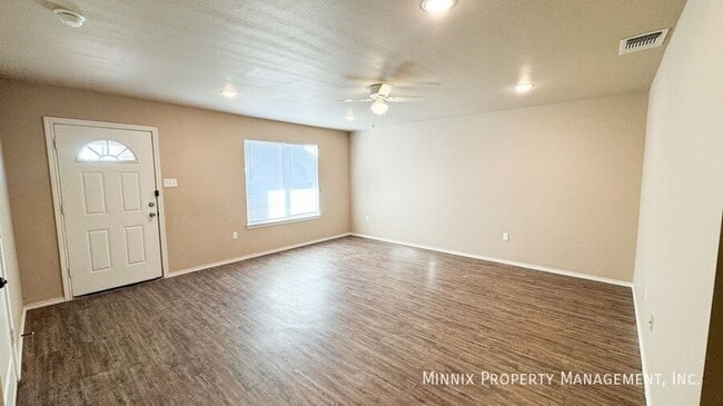 Photo - 2406 N Ave O