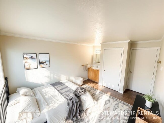 Photo - 1827 Harris St Unit 105