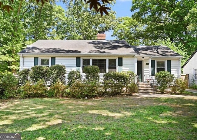 Photo - 2654 Elsinore St
