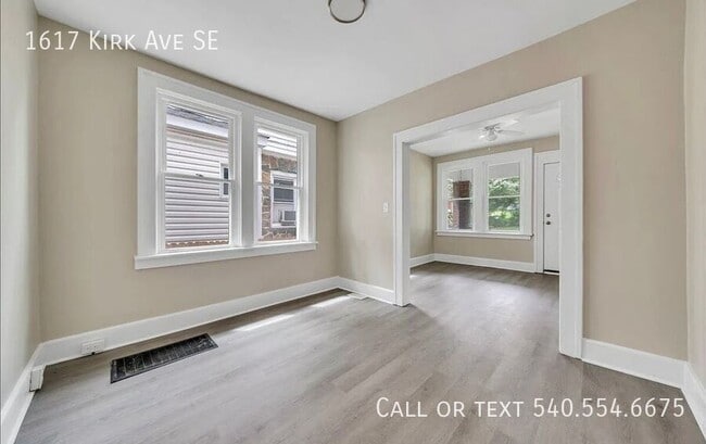 Photo - 1617 Kirk Ave SE
