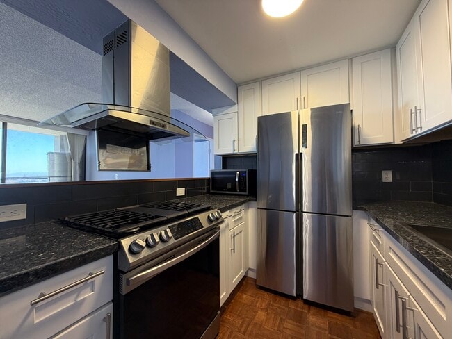 Building Photo - 801 Franklin St Unit 104
