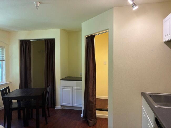 Photo - 179 Park Ave Unit 179 Studio