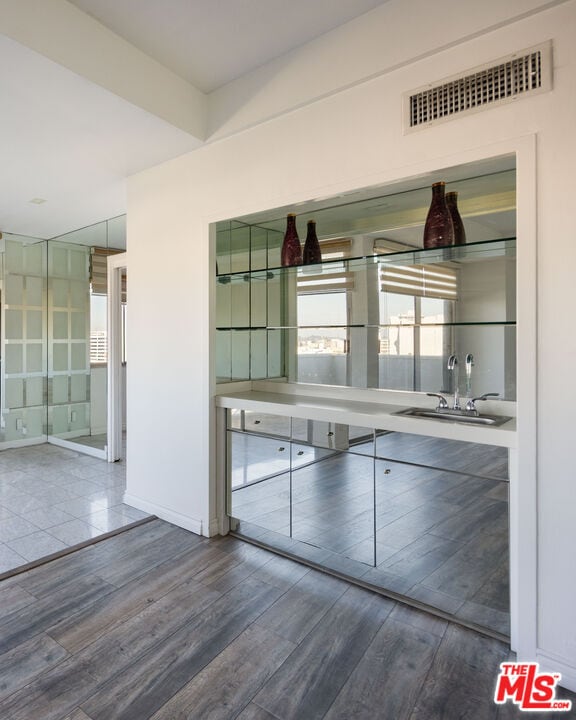 Photo - 7250 Franklin Ave Unidad 702