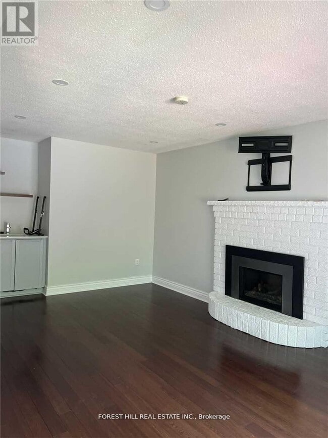 Photo - 1241 Maple Ridge Dr