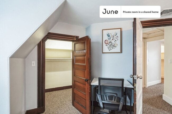 Photo - Room in Shared 6 bed/2.5 bath home Unit F