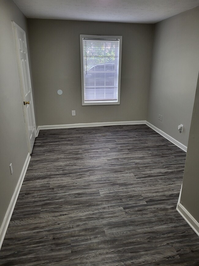 Photo - 188 S Killarney Ln