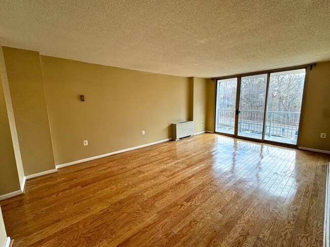 Photo - Modern Luxury Studio at Park Place | All Utilities Included Unit 316