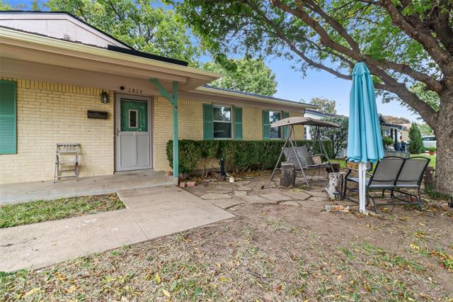 Photo - 2015 Salem St