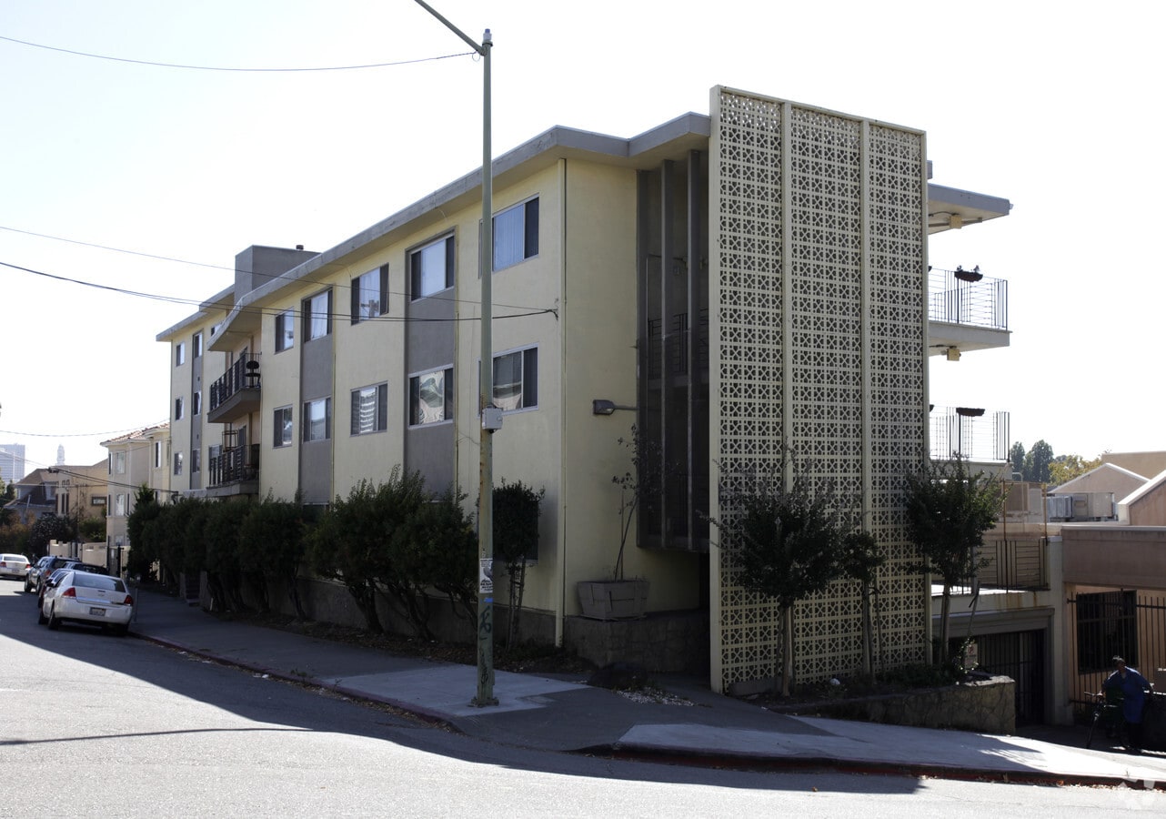 Telegraph Hill - Telegraph Hill Apartments