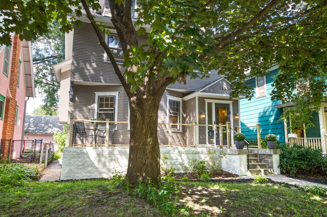 Photo - 1003 Goodrich Ave Casa