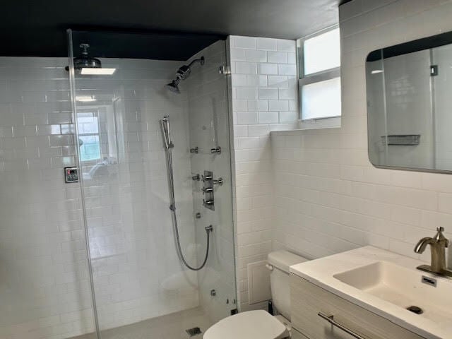 Photo - 6450 Collins Ave Unit Ocean Park