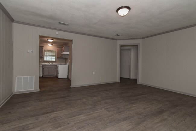 Photo - 1302  Stanford- House **COMING SOON**