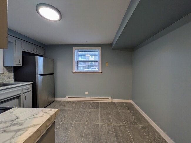 Photo - 11840 S Karlov Ave