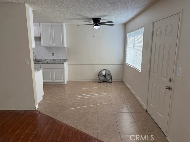 Photo - 1328 Randy St