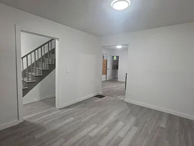 Photo - 238 Newhall St