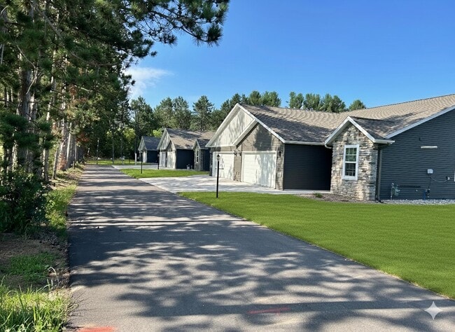 Building Photo - 3713 Doolittle Dr