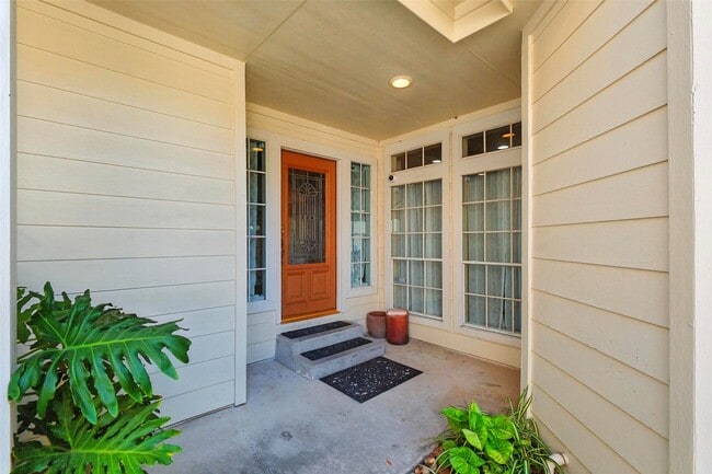 Photo - 10222 Thornmont Ln