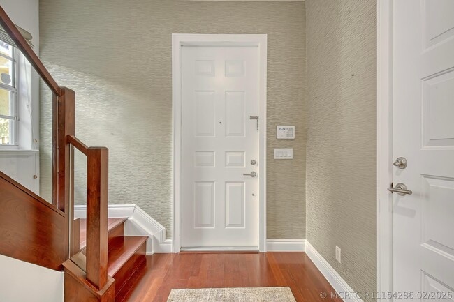 Photo - 72 SE 6th Ave