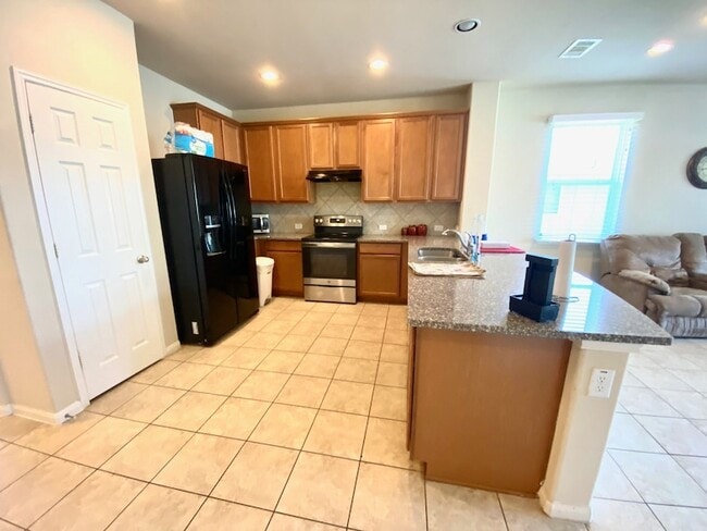 Photo - 13922 Kenswick Key Ln