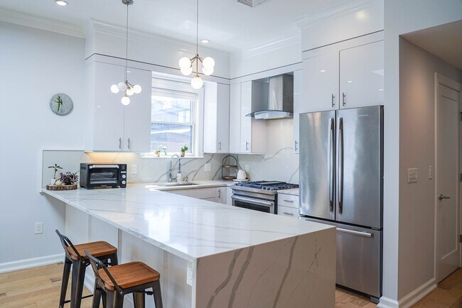 Photo - 135 Second St Unit 135