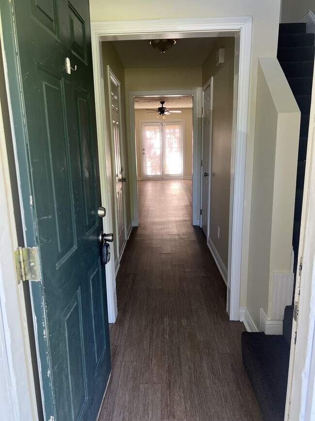 135 Ashberry Dr Townhome Townhome Rental in Bardstown KY