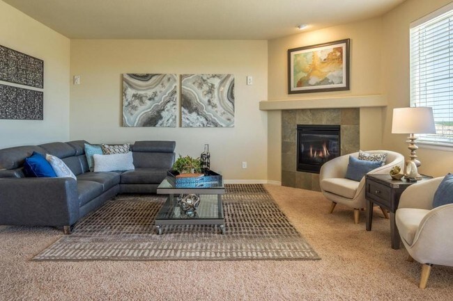 Photo - 180 N Newbern Way