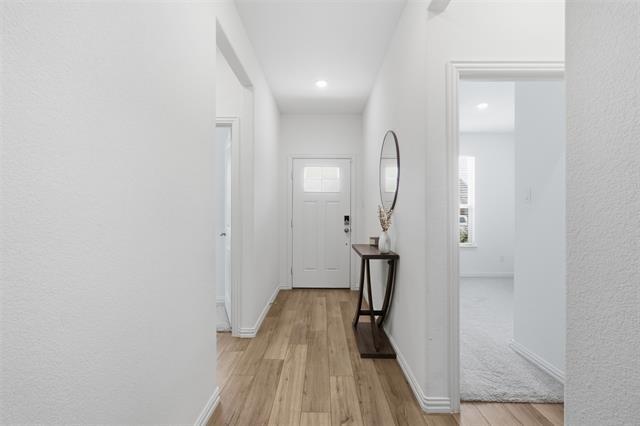 Photo - 1121 W Yarrow Ave