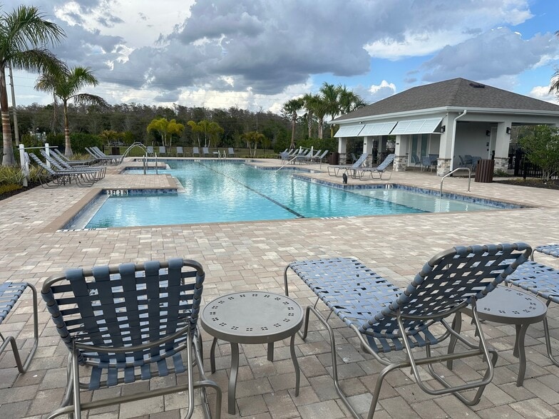 8417 Everly Preserve Dr