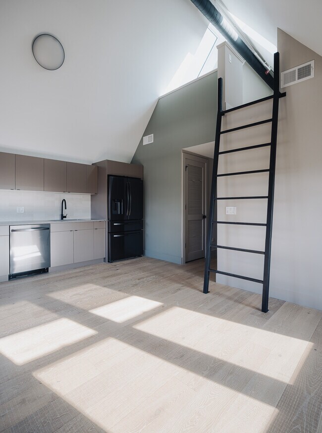 Photo - 2228 N Kedzie Blvd Unidad 401