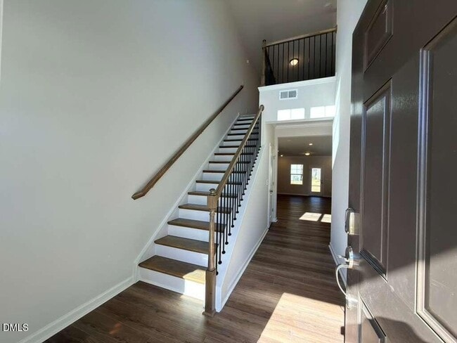 Photo - 2008 English Saddle Ln